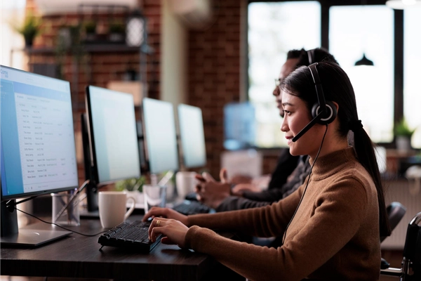 Help Desk & On-Site Support